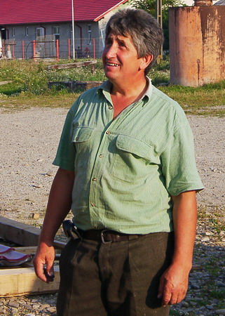 Ioan Cirdei 2004 in Vicovu de Sus, Rumänien